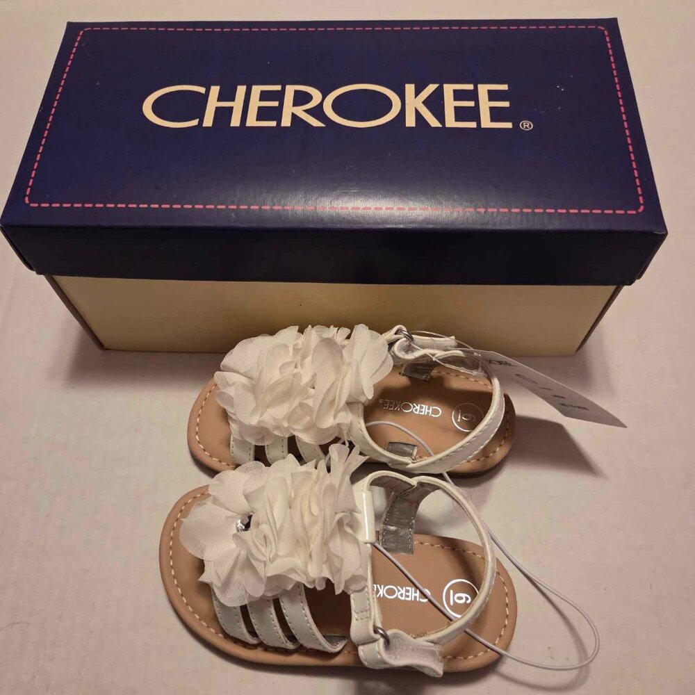 Toddler Girls Sandal Floral White NWT, Size 6 Cherokee Model Joslyn